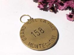 Eskilerden İtalya Montecatini Otel Anahtarlığı - 158 Numara Pirinç Ağır Malzeme