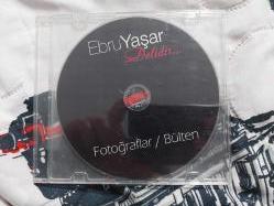 Ebru yaşar delidir basın bülteni fotoğraflar cd