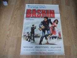 DÖNEMİNDEN ORJİNAL FİLM AFİŞİ - BASKIN - CÜNEYT ARKIN - NECLA NAZIR