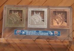 İSTANBUL BALKAN YILDIZLAR ATLETİZM ŞAMPİYONASI  2017 MADALYON SETİ MİKA KAİDESİNDE