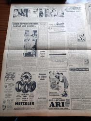 Cumhuriyet Gazetesi - 19 Ekim 1960 - Yüksek Adalet Divanı Bu Sabah Yeni Bir Davaya Başlıyor - 6 7 Eylül Hadisesi Sanıkları Hesap Verecekler - Adnan Menderes'in Avukatı Burhan Apaydın - Celal Bayar Adnan Menderes Ve Fatin Rüştü Zorlu'dan Başka Sanıklar - Münif Fehim'in Fırçasıyla Fuat Köprülü ve Fahrettin Kerim Gökay - 6 7 Eylül Hadiseleri Nasıl Başlamış Ve Bitmişti - Radyo Yolsuzluğu İle İlgili Tahkikatı Bitti - 8 Düşük İçin 5 10 Yıl Hapis İsteniyor - Yeni Anayasanın Ön Projesi Dün Milli Birlik Komitesi'ne  Teslim Edildi - Yeni Anayasa 192 Madde - Sabah Şarkısı Yazan Taylor Caldwell Yazı Dizisi - Bay Oscar Karikatür - Profesör Nümbüs'ün Maceraları Çizgi Roman - Türkiye NATO Emrine Yeni Birlikler Veriyormuş - Burhan Felek Köşe Yazısı - Resimli Roman Başkasının Günahı Çizen Yves Sayol - Türk Gazeteciliği 100 Yaşında - Silahlı Kuvvetler Boks Şampiyonası - Naci Erdem Ve Basri Dirimlili Katılmadı A Milli Takımımız Antrenman Yaptı