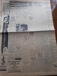 Cumhuriyet Gazetesi - 2 Temmuz 1962 - Asker Valilerin Yerine Siviller Tayin Ediliyor - İstanbul'un Aktüel Meseleleri - Denizcilik Bayramı Kutlandı - 14'lerden Orhan Kabibay İstanbul'da - Pasaportları Eskisi Gibi İller Verecek - Cumhuriyet Halk Partisi Ve Yeni Türkiye Partisi Dün Hükümete Güvenini Bildirdi - Kuzey Irak'ta Çarpışmalar Oluyor Barzani Kuvvetleri Sarıldı Ve Bombalandı - Kızılay Da Çocuk Felci Konusunu Ele Alıyor - Cezayir Halkı Referandumda Bağımsızlık İçin Evet Diyor - Gecenin Ucundaki Işık Yazan Peride Celal Yazı Dizisi - Jurnalci Yazan İlhan Selçuk Köşe Yazısı - Yeni Çocuk kulüpleri Kuruluyor - Federal Almanya Başbakanı Adenauer Fransa'yı Resmen Ziyaret Edecek - Haberleşme Enstitüsü Kuruluyor - Basılmasına İzin Verilmeyen Kitaplar - Hacettepe 2 Yıl Sonra Tekrar Milli Lige Döndü - Tenis Tek Kadınlarda Sevim Barulay Turnuva Birincisi - Gül Kupası Atletizm Yarışları Bitti - Futbolcular Suat Mamat Ve Şeref Has İtalya'dan Elleri Boş Dönüyor - Can Bartu
