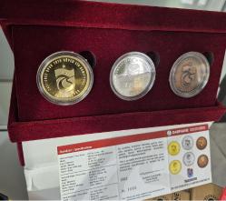 LOT.19 » TRABZONSPOR 2021-2022 SÜPER LİG ŞAMPİYONLUK Hatıra Para Seti Üçlü !FIRSAT ÜRÜNÜ! SERTİFİKALI