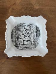 Bremen müzikacıları porselen kül tablası