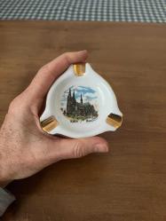 Köln Dom manzaralı, yaldızlı porselen kül tablası