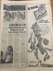 HÜRRİYET GAZETESİ 4 EYLÜL 1968 YIL :21 SAYI :7312--Cesetler toplu halde gömülüyor ---Bartın ve Amasra da En Az 15 Ölü Var --Yaralı sayısı 150 den fazla --Ruslar şehir ve kasabaları  terk ederken Prag hükümeti de kontrolü eline alıyor ---Depremin  sarstığı  diğer bölgeler --Kendilerini evlat edinen  zengin kadının işkence yaptığını  ileri süren dört kız polise sığındı --Yunanistan  Makarios  a Enosis isteğini bir müddet  için unutmasını tavsiye etti ---Avusturalya ya işçi sevkiyatı  2 aya  kadar  başlıyor ---Beşiktaş  Olimpiakos --Ümitlerimiz şampiyonanın en zayıf ekibi gösteriliyor ---Manchester City ölmedi uyuyor --Atletlerimiz Balkan Şampiyonasına Gitti --Fenerbahçe de fazla kilo almak  yasak --Galatasaray gençleri bugün deneyecek ---Bir milyonere yaş gününde göbek dansözü hediye ettiler --Tunç Plak : Aysel Türkoğlu ---Komşusunu tek kurşunla alnından vurup öldürdü --Üniversitelere  öğrenci kaydı 5 gün sürecek ---Genelev patronu heykelini diktirdi --