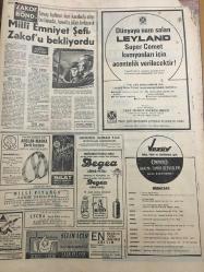 HÜRRİYET GAZETESİ 14 KASIM 1966 YIL :19 SAYI :6662--İsrail Birlikleri Dün Ürdün e Hücuma Geçti --Şaşı Osman ,Laz Muzo yu Öldürdü --Demirel :AP ,Milli Bütünlüğü Korumaya Azimlidir --Ekipler bu  defa lüks yerlere de girdi ---Parasını alamayan kaçakçılar ev basıp eşyalarını aldılar --Vatandaş Devlet  kapısında  zorluk çekemeyecek --Eski mermi patladı  ve dört çocuk yaralandı ---İpnotizma ile herkes büyük bir sanatkar olabilirmiş --Galatasaray  kazandı :2-0 --Hacettepe 1-0 galip ---Göztepe :3 Ankaragücü :0--Altınordu :1 Demirspor :1--Clay bu gece Williams ile karşılaşıyor --199 . randevu da Galatasaray kazandı --Yunanistan da ASPİDA ya mensup subaylar yargılanıyor ---Erkekler maça gittiği için Demirel i kadınlar karşıladı --Parasını alamayan kaçakçılar  ,ev  basıp eşyaları  aldı ---Yeşilhisar da talebesine  sarkıntılıkta bulunan öğretmen  linç ediliyordu ---