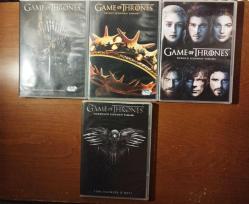 GAME OF THRONES DVD DİZİ 1- 2- 3- 4 SEZONLARIN TAMAMI TÜRKÇE ALT YAZI SEÇENEĞİ VARDIR 5 DVD DEN OLUŞMAKTADIR