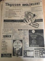 HÜRRİYET GAZETESİ 9 KASIM 1966 YIL :19 SAYI :6657--Gnl .Güventürk : İhtilal söylentileri  maksatlıdır --Manisa soygunu ile ilgili üç kişi yakalandı --Bütün Arap ülkelerinde  kaçak Türk talebesi  var --F.Sükan gece yarısı Kırıkkale yi teftiş etti --Altı  ay önce  Fil Moho yu öldüren  zengin ,teslim oldu --4 Yaşında iki ayağından ,30 yıl sonra  da bir kolundan oldu ---Aktör  Kuzey Vargın  pavyonda  kum torbası gibi dövüldü ---Moskova da ki akrabalarım  bile benimle  konuşmaktan  korkuyordu --Şehre 3,5 milyon sarfiyle trafik  lambaları  takılacak --Hindistan da inekler için çıkan olayda  7 kişi öldü --Milli Takım bugün kampta ----İrlanda kolay yutulur  bir lokma değildir ---Gegiç ,Fenerbahçe takımını dün sabahtan  akşama kadar çalıştırıldı ---79 defa Milli formayı giyen değer ,voleybolu  bırakıyor ---Amatör  Milli Takım da  kampa girdi ---Bikinili ihtilalciler --Elvis Presley in yıldızı yine parladı --Erkekler için saate bakmak zevkli bir iş oldu ---İran da şiddetli bir deprem oldu --