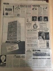 HÜRRİYET GAZETESİ  16 KASIM 1966 YIL :19 SAYI :6664--Sarhoş polisin vurduğu genç liseli ,bir hafta sonra öldü --Demirel :Bizde Sosyalist Geçinen Komünisttir --Mehmet Ali Williams ı kan içinde yere serdi --Clay ringden ayrılırken  boksör  Terrell  e  sıra sende dedi --Gizli Komünist  Partisi Hakkında Rapor Geldi --Heykele Sevişen Hollandalı  Güzel Kızı Atina dan Attılar --Amerika da ki Türk iş adamı  Öztekin  Türkiye de  yatırım imkanları arıyor --Fatma ,uyur gezer taklidi yaparak  komşu köyden yakışıklı Kamil ile buluşuyormuş ---Grevcilerle işverenler  kardeş kardeş eğlendiler --Belediye af yüzünden 10 milyon lira kaybetti --Almanya da seks ticareti yapanlara  cephe  alınıyor ---Fuar Göl Gazinosu : Yıldırım Gürses ---İrlanda ile oynuyoruz --Amatör Takımımız da bugün saat 14:30 Almanya ile karşılaşıyor --Süper Bebek :Yeni bir sistemle üstün  zekalı çocuk yetiştiriliyor --Tahiti li dansözler Lübnan da yeni bir dans  modası yarattılar --