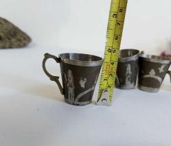 Eskilerden 4 Adet Fincan - Zemzemlik - Pirinç Kulplu Fincan