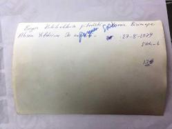 EFSANE MÜZİK GRUBU BEYAZ KELEBEKLER'İN GİTARİSTİ YAVUZ BİZİMEGE'NİN EŞİ AHSEN YILDIRIM İLE ÇOK NADİR İKİLİ ORİJİNAL FOTOĞRAF SETİ, 18 x 12 ve 11 x 9 cm EBADINDA, YAVUZ BİZİMEGE'NİN DÜĞÜN FOTOĞRAFI ve EŞİYLE BİRLİKTE OLDUĞU FOTOĞRAF - 27 AĞUSTOS 1979 & 10 EKİM 1982