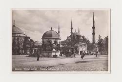 [KARTPOSTAL] CONSTANTINOPLE / İSTANBUL: Alman Çeşmesi - Fontaine Guillaume II, Editör: Isaac M. Ahitouv. S/b
