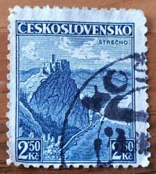 Çekoslovakya Pulu - Ceskoslovensko Stamp - Mektup Zarfından Kesilmiş  / Postadan Geçmiş Pul Filateli - Damgalı - ORTAÇAĞ DÖNEMİNE AİT GOTİK KALE TEMALI PUL  , 2.50 PARA - YABANCI PULLAR