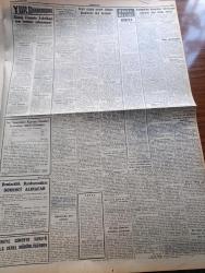 Cumhuriyet Gazetesi - 12 Temmuz 1962 - Nadir Nadi Köşe Yazısı - Başbakan İsmet İnönü Erzurum'a Kısmen Kendi Kullandığı Uçakla Gitti - Türk Silahlı Kuvvetleri Komuta Kademelerine Tayinler Yapıldı - Ankara'da Üç Ayrı Ağır Ceza Mahkemesi 57 Demokrat Parti İleri Gelenini Yargıladı - Avrupalılar Amerikan Televizyon Yayınını Dün İlk Defa Takip Ettiler - Bütün Öğretmenlere Komünist Diyen Senatör Ömer Lütfü Bozcalı - Cezayir'de 300 Müslümanın İdam Edileceği Açıklandı - İlhan Selçuk Köşe Yazısı - Gecenin Ucundaki Işık Yazan Peride Celal Yazı Dizisi - İstanbul Üniversitesi Nasıl Açılmıştı Yazan Emin Ali Çavlı - İspanya Diktatörü Franco Halefini Tayin Etti -  Uzun Ömürlü Bir Bahçe Çiçeği Floks Yazan Mevlüt Baysal - Bay Oscar Karikatür - Resimli Roman Melun Kız Çizen Yves Sayol Yazı Dizisi - Fenerbahçeli Kaleci Özcan Şengül'ün Gün Geçtikçe Fiyatı Düşüyor - İsrailli Atletler Bugün Geliyor - Fenerbahçe Atletizm Pisti Tamamlanıyor - Galatasaray Metin Oktay Meselesini Halledecek - Atlet Gürkan Çevik