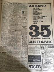 HÜRRİYET GAZETESİ 14 OCAK 1968 YIL :20 SAYI :7081--İnönü ,kongrede TİP cilere bir Hadi canım sen de çekti--NATO da kalacak mıyız  --Johnson 4 lü Bir Toplantı İçin Senatör Berd i Atina ya Gönderdi--Kıbrıs için yeni bir plan  ---Bütün Yurt Kar Altında --İşçi Yardımlaşma Kurumu Kanun Dün Meclise Verildi --Cezaevi Camiinin  İmamı 36 Yıl hapse Mahkum Ali Dede ---Kardan uçak gelmeyince  yılbaşı ve  bayram  için gelen işçiler  Yeşilköy  de sabahladılar --Vance in Atina dan  getirdiği ilk teklifi Ankara da reddediyor---Amerika da birçok iş yeri haber bankalarında  faydalanmaya başladı ---Kocanız sizi nasıl aldatır  kitabı New York ta  kapışıldı ---Maçlar tehlikede --Ordu Takımımız Belçika ile Oynuyor --Ali  Ben futbolu zevk için oynuyorum dedi ---İzmir de Fenerbahçe Altay Basketbol Maçı Bu Gece ---Samsunspor  30 bin liraya Hamdi yi transfer ediyor ---Bursa -Eskişehir  tehir  maçı bugün ---2.Türkiye Liginde Zorlu Maç --Yağışlı  havada dolmuş ücretleri farklı olacak --