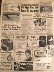 HÜRRİYET GAZETESİ 31 MART 1966 YIL :18 SAYI :6437---Sunay bugün ilk defa bir elçi kabul edecek --54 Senatör ün vazifesi  bitiyor --8,5 yıl sonra dışarı gidecek işçiler sıra beklemeyecek --Clay ,15 raund da Chuvalo yu  ancak sayı ile yendi ---Wilson :Gayemiz  borçsuz bir devlet  olmak dedi ---Felaket  günlerinde kocasına  destek  olmasını isterdim ---Yeniden 20 Migros  mağazası açılıyor ---Kanserli  eşini öldüren işçi serbest bırakıldı ---G.Birliği :1 İzmirspor :0 --Türkiye Ligi için formül  aranıyor --Beşiktaş Suat ,Yusuf ,Sanlı  ve Ahmet i dinlendirecek ---14 K.Paşalı futbolcu  futbol federasyonunu dava ediyor --Basketbolda :Fenerbahçe  Galatasaray  ı 71-70 yendi ---Popüler sanatkar : Erol Büyükburç ---Diyar diyar  dolaşan  amalar  toplanıp  saz heyeti kuracak ---Kız soyan papaz  Kuriz ile Afyoncu  kesiş Sımeon yakayı ele verdi --Sunay ,Demirel ve İnönü nün  eşlerinin  adı  üçüzlere verildi ----Ankaralı bütün kadınlar kanser  muayenesine tabi tutulacak ---