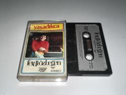 Ferdi Özbeğen Yaşadıkça