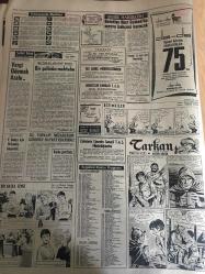 HÜRRİYET GAZETESİ 18 NİSAN 1967 YIL :19 SAYI :6812--Malatyalı Türk İşçisi Köln ü Birbirine Kattı ---Dinar Canavarı Aziz Jandarma ve Polisin Başına Bela Oldu ---Ord.Prof .Ali Fuat Başgil Kalpten Öldü --1967 Türkiye Güzeli ni Pazar Dergisi Seçiyor --Komandolar Nihayet Kışladan Çıktı ---Feyzioğlu Memleket Vazifesi Yapıyoruz ---Mebuslar Meclis te Kavga Etti ---Hapisten kaçan 4 mahkum valinin verdiği partiye gitti ---7 Takım Tehlike de --Amerika futbol ligi başladı ---Casus Lawrence in tahrip ettiği Hicaz demiryolu  yeni baştan yapılıyor --Kıbrıslı  Rumlar B.M Helikopterine Yaylım Ateşi Açtı --Toto da 13 maçı  8 kişi bildi --Belediye Hacı Osman da Meyva Bahçesi Kuracak --Amerika ve Amerikalı :Amerika ,bu  hızla ilerlerse  yakında Avrupa  bile geri kalmış  kıta olacak ---Üniversite 2 yıl kalanlara bir defa için tecil verilecek --Eşkiya avcıları gövde gösterisinde --