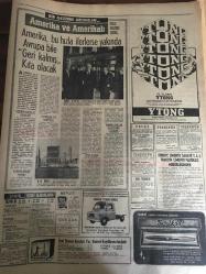 HÜRRİYET GAZETESİ 18 NİSAN 1967 YIL :19 SAYI :6812--Malatyalı Türk İşçisi Köln ü Birbirine Kattı ---Dinar Canavarı Aziz Jandarma ve Polisin Başına Bela Oldu ---Ord.Prof .Ali Fuat Başgil Kalpten Öldü --1967 Türkiye Güzeli ni Pazar Dergisi Seçiyor --Komandolar Nihayet Kışladan Çıktı ---Feyzioğlu Memleket Vazifesi Yapıyoruz ---Mebuslar Meclis te Kavga Etti ---Hapisten kaçan 4 mahkum valinin verdiği partiye gitti ---7 Takım Tehlike de --Amerika futbol ligi başladı ---Casus Lawrence in tahrip ettiği Hicaz demiryolu  yeni baştan yapılıyor --Kıbrıslı  Rumlar B.M Helikopterine Yaylım Ateşi Açtı --Toto da 13 maçı  8 kişi bildi --Belediye Hacı Osman da Meyva Bahçesi Kuracak --Amerika ve Amerikalı :Amerika ,bu  hızla ilerlerse  yakında Avrupa  bile geri kalmış  kıta olacak ---Üniversite 2 yıl kalanlara bir defa için tecil verilecek --Eşkiya avcıları gövde gösterisinde --
