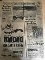 HÜRRİYET GAZETESİ  23 ARALIK 1967 YIL :20 SAYI :7061--Gangster Vural ile 3 Katil Bulunamadı --Karakış bütün Anadolu da büyük hasara ve kazalara sebep oldu --Fırtına Adana da Ağaçlar Söktü ---İzmit körfezi  kısmen dondu ---Polislerin başına dert olan azılı koç  ,geceyi  nezarethane de geçirdi ---Karışıklık çıkan Ünye ve cezaevinde  müdür ile  iki gardiyan  yaralandı ---Liz Taylor :Zayıflama iletine tutulan kadın bir sinir demeti haline geldi ---Fenerbahçe lig liderliğini  bırakmayacak --Galatasaray ve Fenerbahçe Ankara da---Sahalar maçlara yetiştirilmek için temizleniyor --Osman Kibar İz.Spor a 10 Bin Lira Bağışladı ---Perukalı çete reisi dört yıl sonra ele geçti --Otobüs -Tren de Ne Makinist Ne de Şoför Var ---