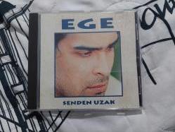 EGE SENDEN UZAK İLK ALBÜM CD