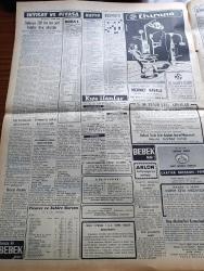 Vatan Gazetesi - 26 Kasım 1954 - Dördüncü Kuvvet Yazan Ahmet Emin Yalman Köşe Yazısı - Kira Tasarısı Yakında Büyük Millet Meclisine Veriliyor - Elmalı Bendinde 6 Günlük Su Kalmış - Türk Dansözü Necla Ateş İyice Meşhur Oldu - Batı Trakya'da Neler Oluyor Yazan Burhan Arpad Yazı Dizisi - Bedii Faik'in Tahliye Talebi Reddedildi - Nihat Erim'in İktidarla Anlaşma İstiyor - Sinema Yıldızı Rita Hayworth İle Ali Han'ın Para Anlaşması - Kıbrıs Müftüsü Dana Amerika'ya Davet Edildi - Otomobil Sevdası Yazan İsmail Ateş Yazı Dizisi - Ekmekler Yenmez Halde Çıkarılıyor - Kızıl Çin Ve 13 Amerikalı Asker Meselesi Büyüyor - Mısır Başbakanı Cemal Abdülnasır'ı Öldürmek Suçlamasıyla Hasan Hudeybi  İçin Ölüm Cezası İstendi - Kleopatra Yazan Emil Ludwig Yazı Dizisi - Hitler'in Fotoğrafçısı Horffman Anlatıyor - Sabahçı Kahveleri Yazan Cengiz Tuncer - Sir Julius Levy'nin Yükselişi Yazan Daphne Du Maurier Yazı Dizisi - Vörös Lobogo Galatasaray'ı Dün 7 0 Mağlup Etti -Hilton Oteli Haziran Ayında Merasimle Açılıyor