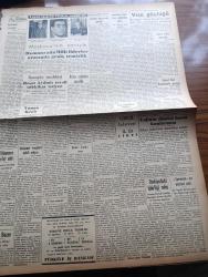 Vatan Gazetesi - 9 Haziran 1950 - İstikbal Karşısında Gençlik Yazan Ahmet Emin Yalman Köşe Yazısı - İşletmeler Bakanı Muhlis Ege'nin Beyanatı - Petrol Tesislerini Kimin Tarafından İşletileceği Malum Değil - Kırkpınar Güreşleri Bugün Başlıyor - Siyaset Ufkumuzun Yeni Simaları Yazan Sinan Korle Yazı Dizisi - Maarifin En Kıdemli Mensubu Bir Bakan Avni Başman - İstanbul Valisi Değiştiriliyor - Marshall Yardım Heyeti Türkiye Mümessili Russell Door Başbakan Adnan Menderes'le Görüştü - Dışişleri Bakanı Fuat Köprülü Dün Paris'ten Geldi - Maliye Bakanı Halil Ayan - Geçmişte Bugün Neron'un İntiharı Yazan Feridun Fazıl Tülbentçi Yazı Dizisi - İtham Eden Gözler Yazan Henry Bordeaux Yazı Dizisi - Fuad Arna Nuri Leflef'in Duruşması - Moskova'nın Emriyle Romanya'da Milli Liderler Arasında Geniş Temizlik - Tanınmış Arkeolog Thomas Whittemore Vefat Etti - Stalin Çin'de İmiş - Kanuni Sultan Süleyman Yazan Feridun Fazıl Tülbentçi Yazı Dizisi - Cemiyet Hayatı - Borsa - İstanbul Ankara Radyosu Programı