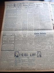 Vatan Gazetesi - 28 Aralık 1949 - Karşımıza Çıkan Hızırlar ve Devler Yazan Ahmet Emin Yalman Köşe Yazısı - İçişleri Bakanlığında Değişmeyen Zihniyet - İktidarın Demokrat Parti'ye Karşı Karşı Hücumları Artıyor - Suriye'de Buhran Dün Gece Halledildi - Haşim Attaşi  İstifasını Geri Aldı - Einstein'in Yeni Bir Teorisi - Mehmet Akif Ersoy Dün Anıldı - Türkiye İle Amerikan Kültür Anlaşması Dün İmzalandı - İngiltere Ve Kanada Endonezya'yı Tanıdı - Piyasada Buhran İki Büyük Firma Daha İflas Halinde - Memleket Ölçüsünde Yeni Seyrüsefer Nizamı - Esrarlı Kadın Yazan Alfred Machard Yazı Dizisi - Geçmişte Bugün Yazan Feridun Fazıl Tülbentçi Yazı Dizisi - Avrupa Birliğinde İngiltere Ve Fransa'nın Rolleri Yazan Anthony Eden - Stalin İdareyi Üç Kişiye Bırakacak Molotov Bulganin Ve Malenkov - Casuslar Ankara'da Yazan L.C. Mayzisch Yazı Dizisi - Dünyanın En Modern Tankeri Sovac Astral Bugün Geliyor - Lale Sineması - Melek Sineması - Moskova'dan Geliyorum Yazan Memduh Tezel Yazı Dizisi - Paris'te Tiyatro