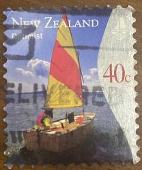 Yeni Zelanda Pulu- New Zealand Stamp -Mektup Zarfından Kesilmiş  / Postadan Geçmiş Pul Filateli - Damgalı -  YELKENLİ TEMALI YENİ ZELANDA PULU , 40 PARA- YABANCI PULLAR -NOSTALJİK DOĞUM GÜNÜ HEDİYESİ