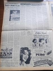 Vatan Gazetesi - 19 Ekim 1954 - Berrak Bir Konuşma Yazan Ahmet Emin Yalman Köşe Yazısı - Orta Şark Paktı İçin Türkiye Ve Irak Elbirliği İle Çalışacaklar - Dünya Güzeli Seçimi Sürprizle Neticelendi - Londra'daki Güzellik Müsabakasına İştirak Eden Güzeller Fotoğraf - Mısır Güzeli Antigone Kraliçe Seçildi - Irak Başvekili Nuri Sait Paşa Dün Basına İzahat Verdi - Amerika'nın Pakistan'a Yardımı Az Görüldü - Kömür İşletmesi Müstakil Olacak - Otomobil Sevdası Yazan İsmail Ateş Yazı Dizisi - Sirkecideki Beşir Kemal Eczanesi Sahibi Kalp Krizinden Öldü - Nehru Ve Ho Şi Minh Dün Görüştüler - Hoş Memo Karikatür - Kleopatra Yazan Emil Ludwig Yazı Dizisi - 1953 Türkiye Güzeli Ve Film Yıldızı Belgin Doruk Puro Tuvalet Sabunu Kullanıyorum Diyor - Fotoğraflarla Haberler - Kader Feneri Yazan Jean Martet Yazı Dizisi - Çingeneler De Hükümet Kurmak İstiyorlar - Güreşçi Hasan Gemici Antrenör Oldu -  Çek Atlet Emile Zatopek Brezilyaya Davet Olundu