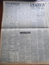 Vatan Gazetesi - 19 Ekim 1954 - Berrak Bir Konuşma Yazan Ahmet Emin Yalman Köşe Yazısı - Orta Şark Paktı İçin Türkiye Ve Irak Elbirliği İle Çalışacaklar - Dünya Güzeli Seçimi Sürprizle Neticelendi - Londra'daki Güzellik Müsabakasına İştirak Eden Güzeller Fotoğraf - Mısır Güzeli Antigone Kraliçe Seçildi - Irak Başvekili Nuri Sait Paşa Dün Basına İzahat Verdi - Amerika'nın Pakistan'a Yardımı Az Görüldü - Kömür İşletmesi Müstakil Olacak - Otomobil Sevdası Yazan İsmail Ateş Yazı Dizisi - Sirkecideki Beşir Kemal Eczanesi Sahibi Kalp Krizinden Öldü - Nehru Ve Ho Şi Minh Dün Görüştüler - Hoş Memo Karikatür - Kleopatra Yazan Emil Ludwig Yazı Dizisi - 1953 Türkiye Güzeli Ve Film Yıldızı Belgin Doruk Puro Tuvalet Sabunu Kullanıyorum Diyor - Fotoğraflarla Haberler - Kader Feneri Yazan Jean Martet Yazı Dizisi - Çingeneler De Hükümet Kurmak İstiyorlar - Güreşçi Hasan Gemici Antrenör Oldu -  Çek Atlet Emile Zatopek Brezilyaya Davet Olundu