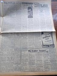 Vatan Gazetesi - 7  Kasım 1954 - Türkiye'de Hürriyet Yazan Ahmet Emin Yalman Köşe Yazısı - Cezayir'de Milliyetçi Bir Parti Kapatıldı - Ahmet Emin Yalman'ın Times De Çıkan Bir Mektubu -  Celal Bayar Ve Adnan Menderes'in Seyahati - Muhtar Seçimi Bugün Yapılıyor - İstanbul'da 265 Köy Ve 287 Mahallenin Muhtarlarıyla İhtiyar Heyetleri Seçilecek - Üç Suni Kereste Fabrikası Kurulacak - 2,5 Milyonluk Bir Vergi Kaçakçılığı Tesbit Edildi - Otomobil Sevdası Yazan İsmail Ateş Yazı Dizisi - Antalya'da Sinema İçinde Salavat - Makarios'a Göre Kıbrıs'ta Ancak 200 Komünist Varmış - Meksika Hava Alanında Öpüşenler İçin Oda Ayrıldı - İsrail'den Türkiye'ye Satılan Çatal Ve Kaşık - Osmanlı Tarihinden Sayfalar Arkadaşlarıyla Beraber Patrona Halil'in İdamı Yazan Feridun Fazıl Tülbentçi Yazı Dizisi - Kleopatra Yazan Emil Ludwig Yazı Dizisi - Eli Yüzü Düzgün Bir Film Tehlikeye Doğru - Kader Feneri Yazan Jean Martet Yazı Dizisi - Shell - Pan American - Film Yıldızı Neriman Köksal Fotoğraf