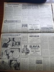 Akşam Gazetesi - 7 Aralık 1960 - Adnan Menderes Başkan Salim Başol'a Muhalefetten Dert Yandı - Kurucu Meclise CHP 46 Cumhuriyetçi Köylü Millet Partisi 28 Üye İle Katılacak - Topkapı Olayları Sanıkları Fotoğraf - Amerika'nın Başkanı Eisenhower İle 20 Ocakta Başkanlığı Devredeceği Kennedy İle Görüştü - Yassıada'dan Notlar Yazan Müfit Duru - İzmir Kağıt Fabrikaları Müdürü Enver Atafırat Bugün Yargılanıyor - Harward Üniversitesi Profesörü Raymond Adams'ı Vali Refik Tulga Uğurladı - Demokrat İzmir Gazetesini Yakanlar Yassıada'ya Gönderiliyor - Hülagünün Gözdesi Çizen Suat Yalaz - Ateşli Kız Gina Yazan George Albert Gley  Yazı Dizisi - İran Sarayının Türk Ressamı Kıvılcım Pamir - General Cemal Madanoğlu'ndan Bir Hatıra - Güzel Aktris Ayten Kaçmaz - Tiyatro Sanatkarlarından Yılmaz Gruda İle Sanatkar Eşi Tolga Tiğin Tolga İsimli Bebekleri Dünyaya Geldi - Günah Maskesi Resimleyen Remzi - Bize Barbadoslu Derler Yazan Çizen Ratip Tahir Burak - Fenerbahçe Hakeme İtiraz Eden Futbolcuyu Ceza Verecek