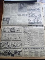 Akşam Gazetesi - 7 Aralık 1960 - Adnan Menderes Başkan Salim Başol'a Muhalefetten Dert Yandı - Kurucu Meclise CHP 46 Cumhuriyetçi Köylü Millet Partisi 28 Üye İle Katılacak - Topkapı Olayları Sanıkları Fotoğraf - Amerika'nın Başkanı Eisenhower İle 20 Ocakta Başkanlığı Devredeceği Kennedy İle Görüştü - Yassıada'dan Notlar Yazan Müfit Duru - İzmir Kağıt Fabrikaları Müdürü Enver Atafırat Bugün Yargılanıyor - Harward Üniversitesi Profesörü Raymond Adams'ı Vali Refik Tulga Uğurladı - Demokrat İzmir Gazetesini Yakanlar Yassıada'ya Gönderiliyor - Hülagünün Gözdesi Çizen Suat Yalaz - Ateşli Kız Gina Yazan George Albert Gley  Yazı Dizisi - İran Sarayının Türk Ressamı Kıvılcım Pamir - General Cemal Madanoğlu'ndan Bir Hatıra - Güzel Aktris Ayten Kaçmaz - Tiyatro Sanatkarlarından Yılmaz Gruda İle Sanatkar Eşi Tolga Tiğin Tolga İsimli Bebekleri Dünyaya Geldi - Günah Maskesi Resimleyen Remzi - Bize Barbadoslu Derler Yazan Çizen Ratip Tahir Burak - Fenerbahçe Hakeme İtiraz Eden Futbolcuyu Ceza Verecek