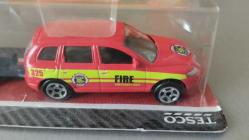 TESCO - REALTOY PORSCHE İTFAİYE + ARAÇ TRAİLER + ŞİŞME BOT SIFIR  HİÇ KULLANILMAMIŞ ORJİNAL KUTUSUNDA 1/64 ÖLÇEK  KOLEKSİYON ÜRÜNÜ