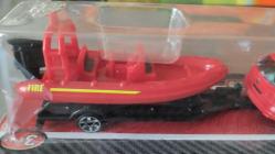 TESCO - REALTOY PORSCHE İTFAİYE + ARAÇ TRAİLER + ŞİŞME BOT SIFIR  HİÇ KULLANILMAMIŞ ORJİNAL KUTUSUNDA 1/64 ÖLÇEK  KOLEKSİYON ÜRÜNÜ