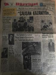 HÜRRİYET GAZETESİ 20 KASIM 1968 YIL :21 SAYI :7389--Ecevit : CHP ancak demokratik rejim içinde iktidar gelmeye kararlıdır---Çalışan kazanıyor --Kıbrıs Türklere F.A.O CARE teşkilatında  gıda maddesi sağlandı --Beyaz Saray ın damarlarında yine Yunan kanı akmaktadır --Türk işçisi para yerine  nasihat aldı --Sapık cüce sahip olamadığı iki kız kardeşi öldürdü ---Jacgueline Onasis Amerika ya döndü ---100 den fazla yolcusu bulunan bir gemi battı --Kızılordu dan kaçan adam 25 yıl evinin  tavanında saklandı ---Zeki Müren in teşekkürü --Fenerbahçe yi yakacaklar ---Bildiride Bayülgen e yetkiler tanınması  çılgınlıktır deniliyor --Adnan Süvari ,köy çocuklarını çalıştırdı --Türkiye Kupasında Bugün Beş Maç Var ---Beşiktaş kız voleybol takımında  iki yabancı ---Basri çalıştırdı Molnar seyretti ---Eski karısı ile zina halinde yakalandı --Sivil savunma mükellefleri  başarılı bir tatbikat yaptı ---İzmir den Küveyt  e bir kaftan gönderiliyor --Kamyonsuzluktan Mandalina  ihracı  yavaşladı ---