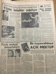 HÜRRİYET GAZETESİ 8 EYLÜL 1968 YIL :21 SAYI :7316--Genç öğrencinin cesedi dondurulup saklandı --Dağa çıkan Hamido dan jandarmaya mektup var ---90 santimlik Mehmet ,aynı boydaki kardeşine iş arıyor --1968 Ege Güzeli Esin Amerikalı ile evlendi ---Alman Başbakanı Kiesinger  Bugün İstanbul a geliyor --Kelliği tedavi etmek için yeni bir  metot ---Demirel  Bartın da kimse açıkta kalmayacak dedi ---Kocası dururken  köpeğine  80 bin lira miras bıraktı ---İkinci Ligin 3 Haftasında 36 Takım Karşı Karşıya Geliyor --Beşiktaş Eskişehir i 1-0 Yendi --Fenerbahçe çim sahaya alışmak için Konya İd . Yurdu ile oynuyor --Türkiye Yüzme Şampiyonası Devam Ediyor --Çobanisa  köyünde Türkiye nin en geniş futbol takımı kuruldu --Binicilik ekibimizin  çalışmaları hızlandı ---Genç Güreşçiler ilk günde 10 yenilgi aldılar ---Balkan Tıp Birliği Kongresi Sona Erdi --Yunanistan da 20 kişi tutuklandı ---Kadirli cinayetinin esrar perdesi kalmadı --