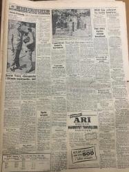 YENİ SABAH GAZETESİ 23 AĞUSTOS 1960 YIL :23 SAYI 7704---Devlet Vekili Duruşmalar 1 Ekim de Başlayabilir Dedi --Yeni bir anayasa ön  tasarısı --Araplar ,Türk tütünü alacak --Ankara da bir mobilyacı katil oldu --İzmir Barosu Gözübüyükü protesto etti --Beynelmilel Para Fonu mali tedbirlerimizi tasvip etti --Dün üç polis daha nezarete alındı --Gümrüğe gelen ev  eşyası bedelsiz  ithal edilecek --Emekli bazı subaylar  kendilerine yeni bir iş imkanları araştırıyor --Dün Trafik  kazalarında 7 kişi öldü --Dışişleri  Bakanlığı için yeni bir teşkilat kanunu hazırlanıyor --Amerika Macar İhtilali hadisesini yeniden Birleşmiş Milletlere getirdi --Belediye Reis Muavini Değişti ---Kaktüs Şekerlemesiyle Zengin Olan Amerikalı ---Müzahir Sille apandisitten hastaneye kaldırıldı --Mili Lig nihayet bu hafta başlıyor --Futbolcularımız bugün Tunus la maç yapacak --En kalabalık kafile Ruslar :374 sporcu --Fenerbahçe ,Eylül de Atina ya Çağrıldı --Bazı sularda  tifo mikrobu bulunuyor --