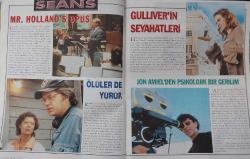 SABAH DERGİ GRUBU-SİNEMA DERGİSİ-POPÜLER SİNEMA DERGİSİ-SAYI:17-MART-1996-130.000TL-AL PACINO-LEAVING LAS VEGAS-GET SHORTY-JULIA ORMOND KARŞIMIZDA-SABRINA-RAKAMLAR YALAN SÖYLEMEZ-HOLLYWOOD'UN BOX OFFICE RAPORU-OTOMATİK PORTOKAL-KUMANJI-NIXON-GELININ BABASI 2-THE AMERICAN PRESIDENT-ELEŞTİRİLER-YEDİ-BRAD PİTT-SEFİLLER-JEAN PAUL BELMANDO-BİSİKLETÇİ-ON YÖNETMEN ON FİLM-8.ANKARA ULUSLAR ARASI FİLM FESTİVALİ-BAŞKENTTE SİNEMA AYI-YARIŞMA DIŞI-KEANUV REEVES-MR.HOLLAND'S OPUS-ÖLÜLER DE YÜRÜR-GULLIVER'IN SEYAHATLARİ-KEVIN COSTNER-YENİ BİR TÜRK FİLMİ-14.ULUSLAR ARASI İSTANBUL FİLM FESTİVALİ-SAFTER YILMAZ-ATİLLA DORSAY-CASABLANCA:ONULMAZ BİR YARA-HARRISON FORD-HEAT'İN İŞKOLİK POLISI-JOHN TRAVOLTA-RENE RUSSO-THE CROSSING GUARD-BÜTÜN KADINLAR YALANCIDIR-NIXON BİR RUS ÇARIYDI-OLIVER STONE YİNE AMERİKAN TARİHİNDE GEZİNİYOR-ELISABET SHUE-ACILARIN ADAMI-NICOLAS CAGE-KAHREDEN CAZİBE-LINDA FIORENTINO-CHAZZ PALMINTERI-HEZARFENIN SON UÇUŞU-BEATRİZ RİCO-68.OSCAR ADAYLARI-FİLMOGRAFİLERLE YEŞİLÇAM-FATMA GİRİK-
