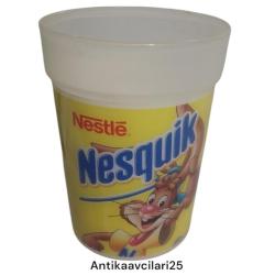 NESTLE NESQUIK SERT PLASTİK BARDAK PROMOSYON KOLEKSİYONLUK