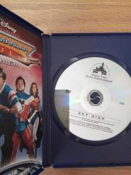 Kahramanlar Okulu Dvd Film