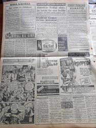 Akşam Gazetesi - 4 Kasım 1960 - Sabık Aileleri Yabancı Avukatlara Başvurdu - Adnan Menderes Üniversitesi Olaylarını Anlattı - Dünya Güzellik Kraliçesi Seçimine İştirak Edecek Güzeller Basına Tanıtıldı - Bebek Davası Yarına Kaldı - 6 7 Eylül'de Kemal Hadımlı Polise Çekilin Demiş - Tayyare Apartmanı Kiracılarından 143 Aile Başkanı Mahkemeye Başvurdu - Rektör Seçimleri Bugün Yapılıyor - Ateşli Kız Gina Yazan George Albert Gley Yazı Dizisi - Hülagünün Gözdesi Çizen Suat Yalaz - Amerikan Seçiminde Dört Gün Kaldı Kennedy Mi Nixon Mu - Günah Maskesi Aşk Ve His Romanı Resimleyen Remzi - Bize Barbaroslu Derler Yazan Çizen Ratip Tahir Burak - Kont Senlibenli - Yaralı Gönül Çizgi Roman - Gölgeler Ve İnsanlar Yazan Victoria Holt - Rostov Takımı Gelemedi - Reşit Bayburt Beşiktaş'tan Tam Salahiyet İstiyor - Hasan Polatkan Suistimalinin Hesabını Bugün Verecek - Hayrettin Erkmen Ve Zeyyat Mandalinci'nin Beş Yıl Hapisleri İsteniyor