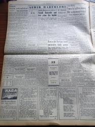 Yeni İstanbul Gazetesi - 21 Ekim 1953 - Komünist Bloku Dağılabilir Mi Yazan Mustafa Nermi Köşe Yazısı - Mısır İnkılabımızın Düşmanlarını Besliyor - Mısır Evkaf Nezareti Cami Ül Ezher'deki Yobaz Türk Talebesine Maddi Yardımlarda Bulunuyor - İngiliz Başbakanı Winston Churchill Malenkov İle Görüşmek İstiyor - Askeri Mahkemede Okunan 113 Sahifelik Uzun Bir İddianame İle Kızılların Gizli Faaliyeti Delilleriyle Dün Açıklandı - Doktor Sevim Tarı Ve Arkadaşları Hakimler Heyetinin Kararını Dinliyorlar - Başbakan Adnan Menderes Dün Teknik Üniversite'nin Yeni Ders Senesini Bir Nutukla Açtı - 1954 Avrupa Güzeli Seçimleri - 1953 Avrupa Güzeli Eloisa Cianni İstanbul'da İken Fotoğraf - Yabancı Bankacılar İstanbul'da - Kara Günler Milli Mücadele Hatıraları Yazan İbrahim Şevki Feyzioğlu Yazı Dizisi - Seçim Mücadelesi Yazan Namık Zeki Aral Köşe Yazısı - İzmir Yeni Radyo İstasyonu İnşasına Başlanıyor - Ankara İstanbul İzmir Teknik Üniversite Radyosu Programı -Anadolu Abideleri Yazan Aziz Ogan Yazı Dizisi