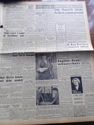 Yeni İstanbul Gazetesi - 1 Kasım 1953 - Yunanistan Ve Türk Azınlığı Yazan Mustafa Nermi Köşe Yazısı - Doğu Almanya'daki Çete Harbi Genişliyor - Kore'de Propagandacıları Dinlemiyen Esirler - Esir Alman Mareşalı Kukla Paulus Kukla Kahramanlığına Alman Topraklarında Devam Edecek - Meclis Celal Bayar'ın Nutku İle Çalışmalarına Başlıyor - Kasımpaşa Dün Vefa'yı 3 2 Yendi - İstanbul'un Asma Köprü Projesi Tahakkuk Ediyor - Kara Günler Milli Mücadele Hatıraları Yazan İbrahim Şevki Feyzioğlu Yazı Dizisi - Köylü Partisi Kongresinde Cezmi Türk'ün Konuşması - Anıtkabir İçin Gelecek Toprak - Doğu Almanya'da Çeteciler Kızıllarla Çarpışmaya Başladı - Ankara İstanbul İzmir Teknik Üniversite Radyosu Programı - Amerikan Sermayesi Neden Türkiye'ye Gelemiyor -  Pazar Konuşmaları Yazan Baydar Derler - Şehir Orkestrası'nın İlk Konseri Solist Joseph Zirkin - Burç Falı - Arsenik Yiyerek Yaşayanlar Da Var - Hikaye Ağılda Bir Kurt Çeviren Güzin Şehbal - Gripin - Arı Pirinç Ve Hububat Unları - Türkmav Potasyum