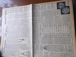 Yeni İstanbul Gazetesi - 1 Kasım 1953 - Yunanistan Ve Türk Azınlığı Yazan Mustafa Nermi Köşe Yazısı - Doğu Almanya'daki Çete Harbi Genişliyor - Kore'de Propagandacıları Dinlemiyen Esirler - Esir Alman Mareşalı Kukla Paulus Kukla Kahramanlığına Alman Topraklarında Devam Edecek - Meclis Celal Bayar'ın Nutku İle Çalışmalarına Başlıyor - Kasımpaşa Dün Vefa'yı 3 2 Yendi - İstanbul'un Asma Köprü Projesi Tahakkuk Ediyor - Kara Günler Milli Mücadele Hatıraları Yazan İbrahim Şevki Feyzioğlu Yazı Dizisi - Köylü Partisi Kongresinde Cezmi Türk'ün Konuşması - Anıtkabir İçin Gelecek Toprak - Doğu Almanya'da Çeteciler Kızıllarla Çarpışmaya Başladı - Ankara İstanbul İzmir Teknik Üniversite Radyosu Programı - Amerikan Sermayesi Neden Türkiye'ye Gelemiyor -  Pazar Konuşmaları Yazan Baydar Derler - Şehir Orkestrası'nın İlk Konseri Solist Joseph Zirkin - Burç Falı - Arsenik Yiyerek Yaşayanlar Da Var - Hikaye Ağılda Bir Kurt Çeviren Güzin Şehbal - Gripin - Arı Pirinç Ve Hububat Unları - Türkmav Potasyum