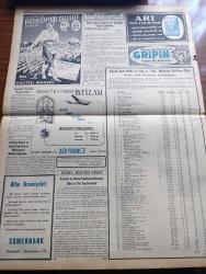 Yeni İstanbul Gazetesi - 1 Kasım 1953 - Yunanistan Ve Türk Azınlığı Yazan Mustafa Nermi Köşe Yazısı - Doğu Almanya'daki Çete Harbi Genişliyor - Kore'de Propagandacıları Dinlemiyen Esirler - Esir Alman Mareşalı Kukla Paulus Kukla Kahramanlığına Alman Topraklarında Devam Edecek - Meclis Celal Bayar'ın Nutku İle Çalışmalarına Başlıyor - Kasımpaşa Dün Vefa'yı 3 2 Yendi - İstanbul'un Asma Köprü Projesi Tahakkuk Ediyor - Kara Günler Milli Mücadele Hatıraları Yazan İbrahim Şevki Feyzioğlu Yazı Dizisi - Köylü Partisi Kongresinde Cezmi Türk'ün Konuşması - Anıtkabir İçin Gelecek Toprak - Doğu Almanya'da Çeteciler Kızıllarla Çarpışmaya Başladı - Ankara İstanbul İzmir Teknik Üniversite Radyosu Programı - Amerikan Sermayesi Neden Türkiye'ye Gelemiyor -  Pazar Konuşmaları Yazan Baydar Derler - Şehir Orkestrası'nın İlk Konseri Solist Joseph Zirkin - Burç Falı - Arsenik Yiyerek Yaşayanlar Da Var - Hikaye Ağılda Bir Kurt Çeviren Güzin Şehbal - Gripin - Arı Pirinç Ve Hububat Unları - Türkmav Potasyum