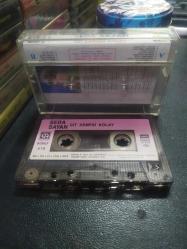 SEDA SAYAN - GİT DEMESİ KOLAY - KASET [kağıt baskı - sarı bandrol]