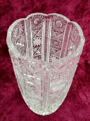 VINTAGE AVRUPA KRİSTAL VAZO , HÂLİYLE